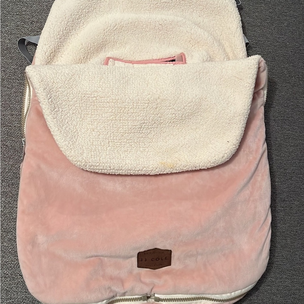JJ Cole Bundle Me Winter Baby Car Seat Cover and Bunting Bag — Original — Blush